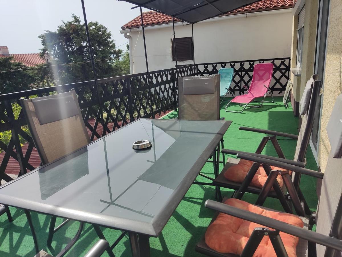 Apartment Teresa With Big Terrace Dramalj Crikvenica Luaran gambar