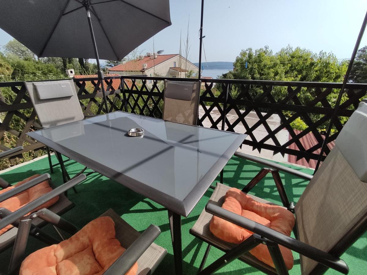 Apartment Teresa With Big Terrace Dramalj Crikvenica Luaran gambar